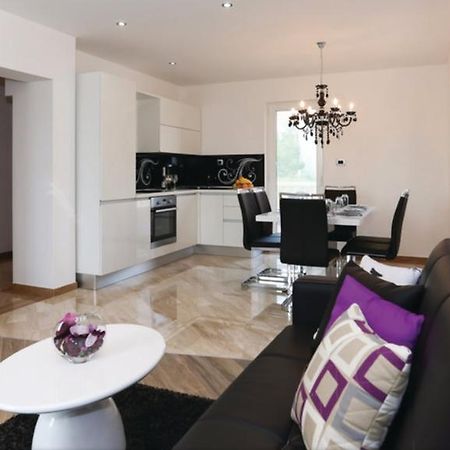 Apartmán Jurica Solin Exteriér fotografie